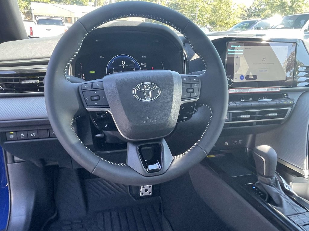 New 2026 Toyota Camry SE w/ Convenience Package FWD image 19