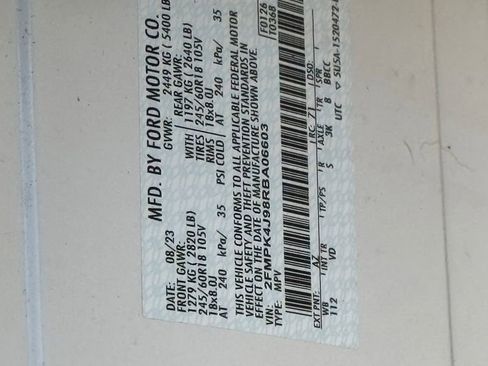 Used 2024 Ford Edge SEL w/ Convenience Package image 37