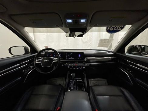 Used 2024 Kia Telluride S w/ S Sunroof Package FWD image 16