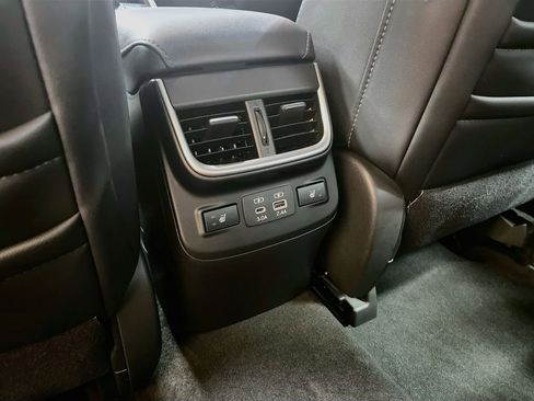 Used 2024 Subaru Legacy Limited AWD/4WD image 27