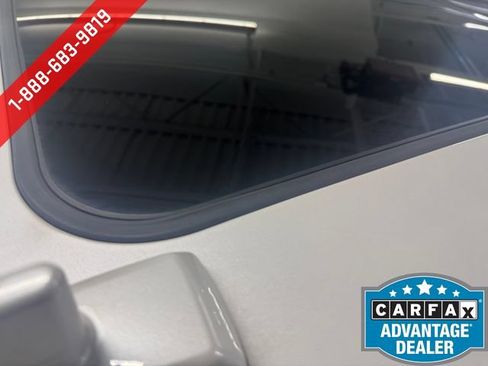 Certified 2023 GMC Yukon SLT w/ SLT Premium Package AWD/4WD image 23