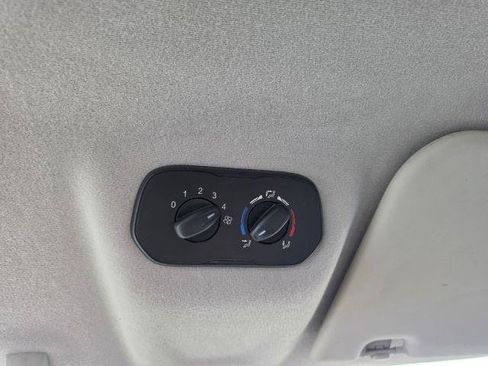Used 2018 Ford Transit 350 XL RWD image 25