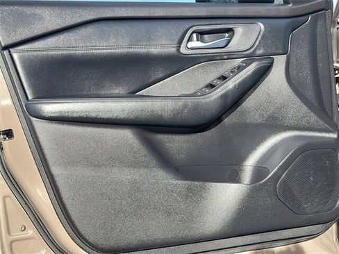 Certified 2025 Nissan Rogue SV w/ SV Premium Package image 22