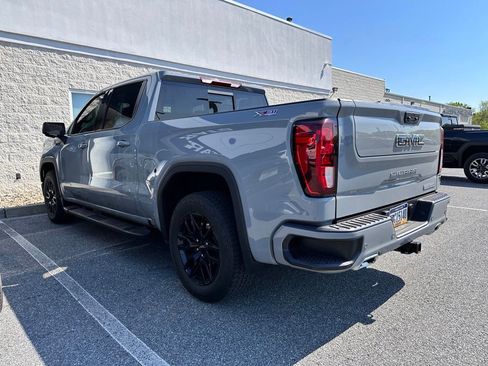 Used 2024 GMC Sierra 1500 Elevation w/ Elevation Premium Package AWD/4WD image 3