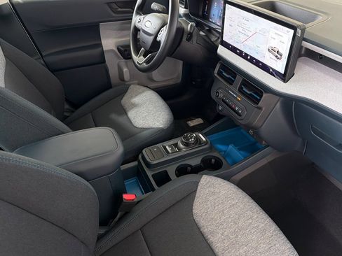New 2026 Ford Maverick XLT FWD image 16