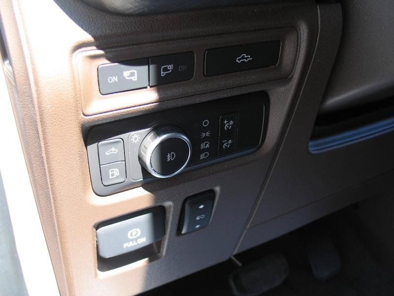 Used 2021 Ford F150 King Ranch w/ Equipment Group 601A High AWD/4WD image 52