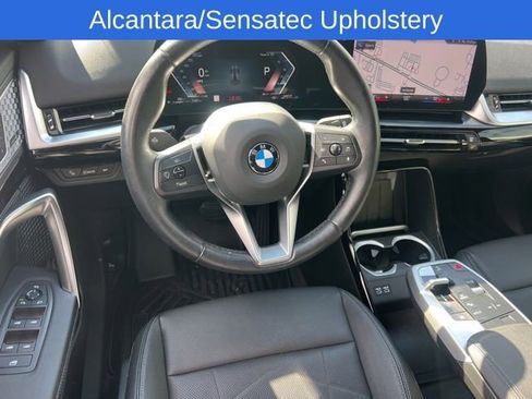 Used 2023 BMW X1 xDrive28i image 13