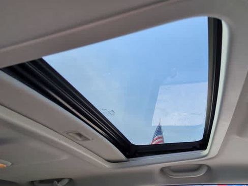 Used 2016 Jeep Patriot High Altitude FWD image 22