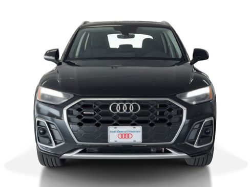 Used 2023 Audi Q5 e Premium w/ Convenience Package image 6