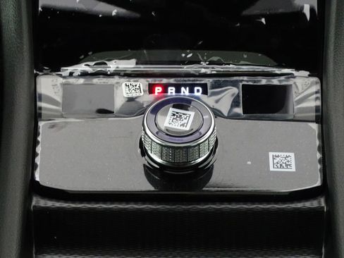 New 2025 Jeep Grand Cherokee L Laredo w/ Luxury Tech Group I image 39