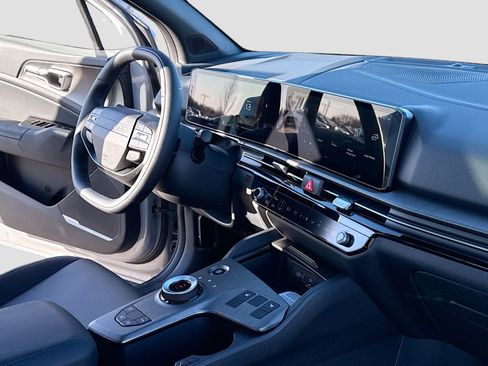 New 2026 Kia Sportage X-Line image 5