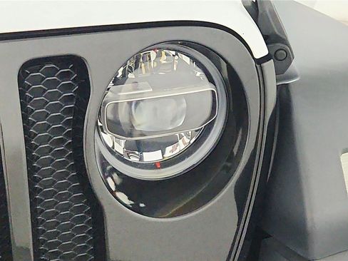 Used 2020 Jeep Wrangler Unlimited Sport AWD/4WD image 30