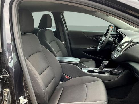 Used 2023 Chevrolet Malibu LT w/ Driver Confidence Package image 28
