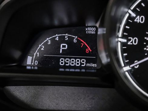 Used 2018 MAZDA MAZDA3 Touring image 20