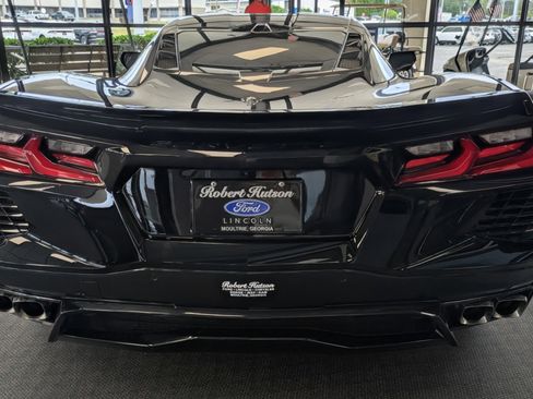 Used 2025 Chevrolet Corvette Stingray Coupe w/ 1LT image 7