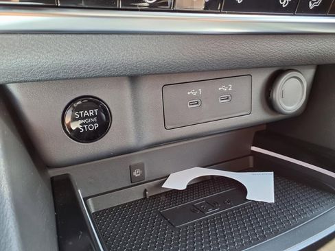 New 2025 Nissan Rogue SL image 21