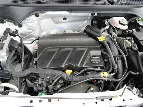 Used 2024 Buick Envista Avenir image 10