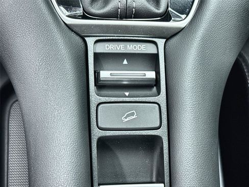 New 2026 Honda HR-V EX-L image 21