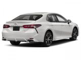 Used 2019 Toyota Camry SE image 2
