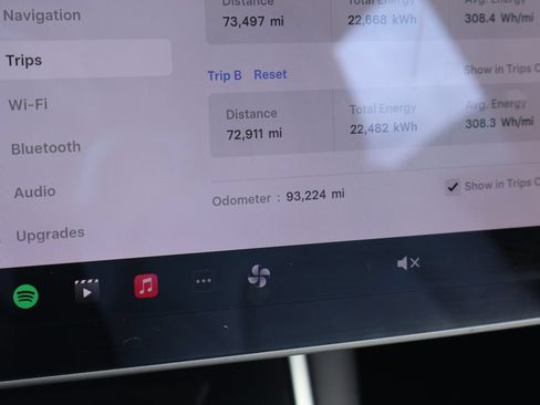 Used 2020 Tesla Model 3 Long Range AWD/4WD image 35