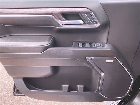 Used 2024 Chevrolet Silverado 1500 LTZ w/ LTZ Convenience Package II image 22