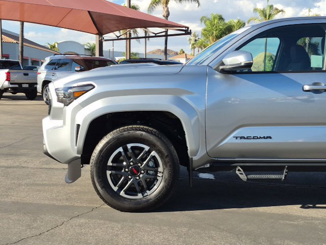 Used 2024 Toyota Tacoma TRD Sport w/ TRD Sport Upgrade Package AWD/4WD image 22