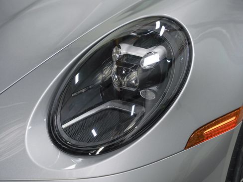 Used 2023 Porsche 911 Carrera 4S AWD/4WD image 14