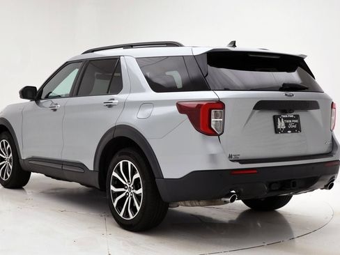 Used 2022 Ford Explorer ST-Line w/ Class IV Trailer Tow Package image 6