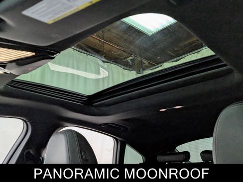 Used 2023 BMW i4 eDrive40 w/ Premium Package image 16