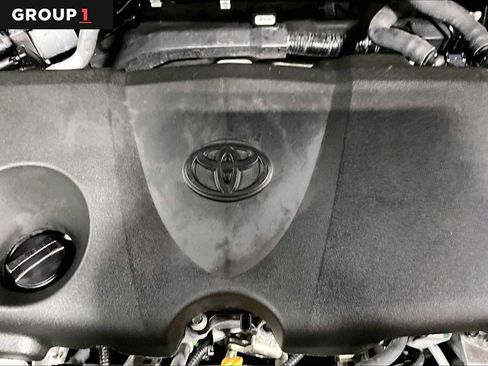 Used 2023 Toyota RAV4 XLE Premium AWD/4WD image 33