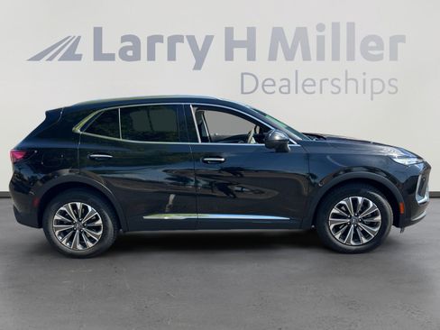 Used 2024 Buick Envision Preferred AWD/4WD image 6