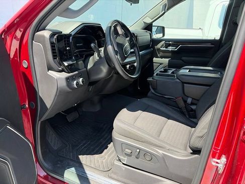 Certified 2024 GMC Sierra 1500 Elevation AWD/4WD image 4