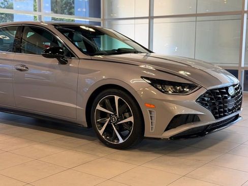Used 2023 Hyundai Sonata SEL Plus FWD image 5