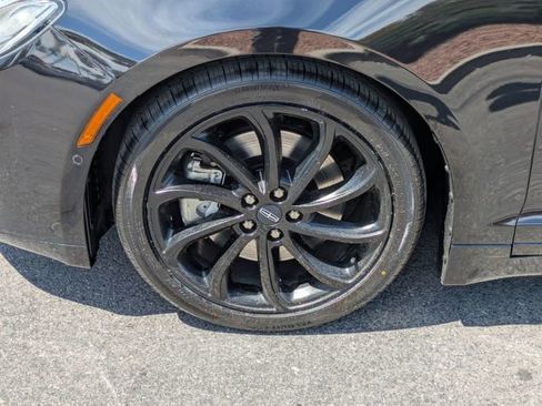 Used 2020 Lincoln MKZ Reserve w/ Luxury Package AWD/4WD image 9