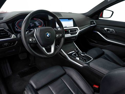 Used 2020 BMW 330i xDrive Sedan w/ Premium Package AWD/4WD image 10
