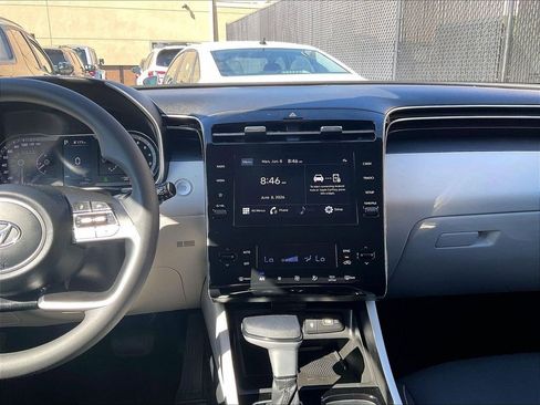 Used 2024 Hyundai Tucson SEL AWD/4WD image 18