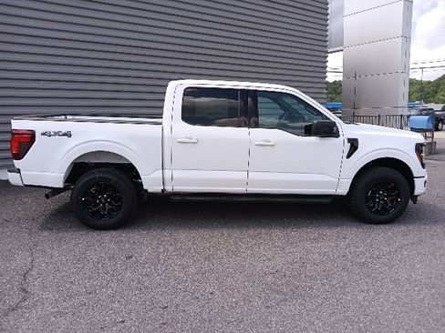 New 2026 Ford F150 XLT w/ XLT Black Appearance Package AWD/4WD image 2