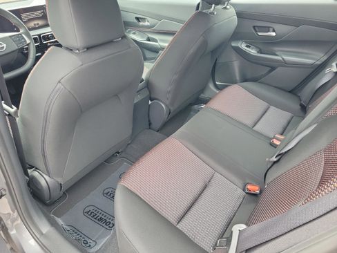 New 2026 Nissan Sentra SR w/ Floor Mat Package image 8