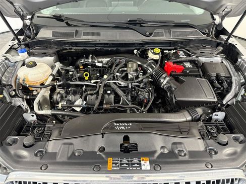 Used 2022 Lincoln Corsair FWD w/ Equipment Group 101A image 28