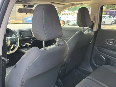 Used 2020 Honda HR-V EX image 16
