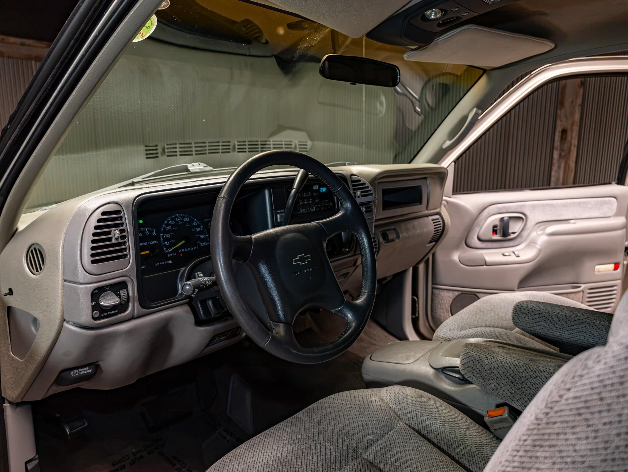 Used 1998 Chevrolet Silverado 2500 2WD Extended Cab w/ Preferred Equipment Group 2 image 14
