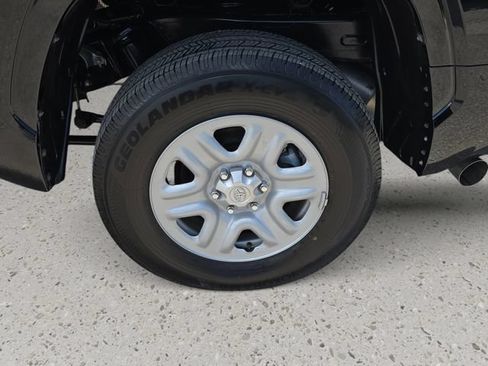 Used 2026 Toyota Tundra SR AWD/4WD image 33