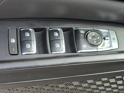 Used 2026 Kia Carnival SX Prestige FWD image 15