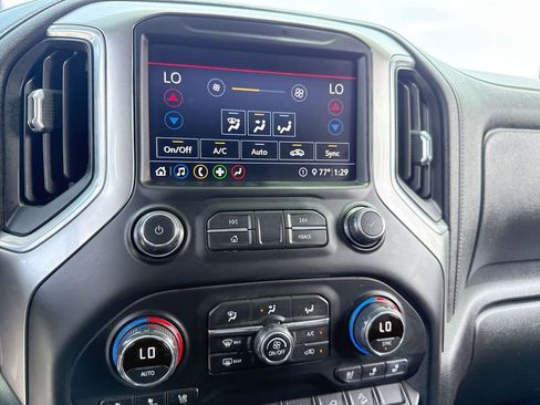 Used 2020 Chevrolet Silverado 2500 LTZ w/ LTZ Plus Package AWD/4WD image 24