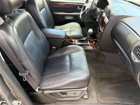 Used 2006 GMC Envoy XL SLT AWD/4WD image 11