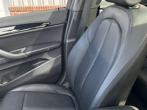 Used 2018 BMW X1 xDrive28i w/ Convenience Package image 24