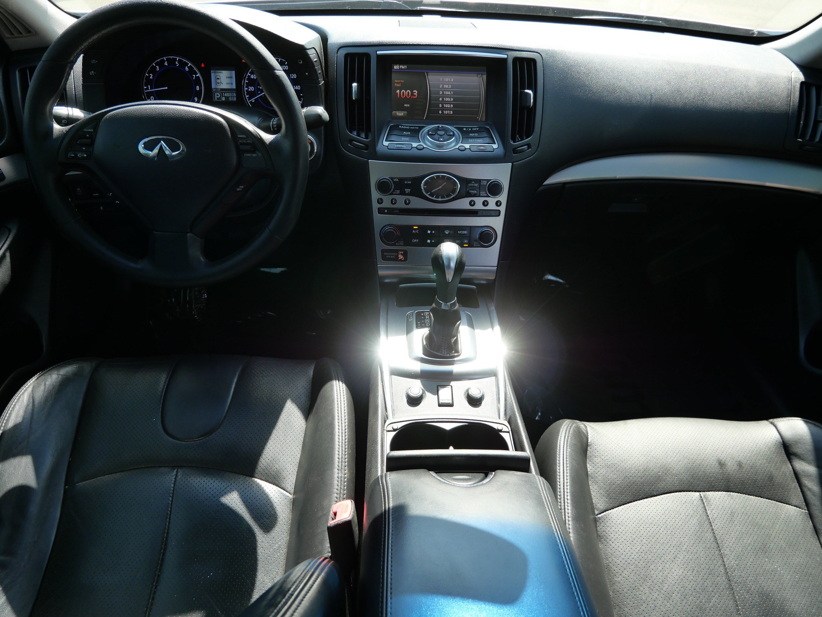 Used 2013 INFINITI G37 x Sedan w/ Premium Pkg AWD/4WD image 10