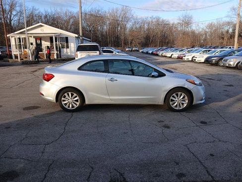 Used 2015 Kia Forte Koup EX w/ EX Premium Package image 7
