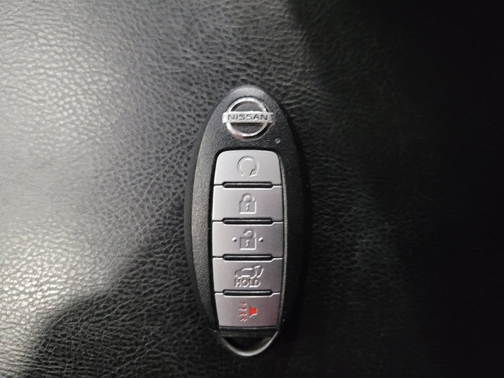 Used 2019 Nissan Pathfinder SL w/ Cargo Package AWD/4WD image 32