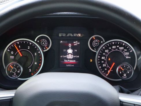 Used 2025 RAM 3500 Tradesman image 28